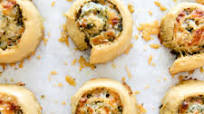 Stuffed Einkorn Pizza Bites with Cheesy Leek & Pesto Stuffed Einkorn Pizza Bites with Cheesy Leek & Pesto