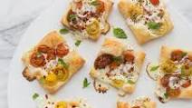 Recipe: Tiny Party Pizza Tarts Recipe: Tiny Party Pizza Tarts
