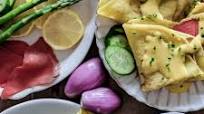 Spring Brunch Crepes with Hollandaise Sauce Spring Brunch Crepes with Hollandaise Sauce