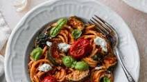 Creamy Goat Cheese Tomato Pasta Creamy Goat Cheese Tomato Pasta