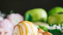 Mom's Easy Apple Pie Mom's Easy Apple Pie