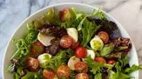 Caprese Salad with Greens and Basil Vinaigrette Caprese Salad with Greens and Basil Vinaigrette