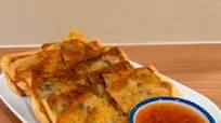Lumpia udang Thailand - Popia kung (ปอเปี๊ยะกุ้ง) Lumpia udang Thailand - Popia kung (ปอเปี๊ยะกุ้ง)