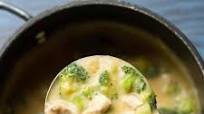 Stovetop Creamy Garlic Chicken and Broccoli Soup Stovetop Creamy Garlic Chicken and Broccoli Soup
