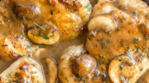 Chicken Thighs & Mushroom Skillet: Whole30, Paleo, Gluten-Free Chicken Thighs & Mushroom Skillet: Whole30, Paleo, Gluten-Free