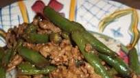 Kicked-Up Ground Pork with Green Beans Kicked-Up Ground Pork with Green Beans