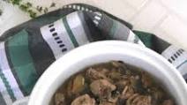 Slow Cooker Lamb with Thyme Slow Cooker Lamb with Thyme