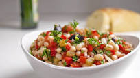 White Bean Caprese Salad Recipe White Bean Caprese Salad Recipe