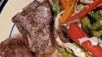 Lamb Chops and Vegetables in Foil Lamb Chops and Vegetables in Foil