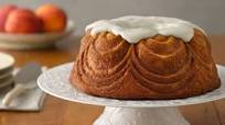 One-Bowl Peaches and Vanilla Bean Bundt Cake One-Bowl Peaches and Vanilla Bean Bundt Cake