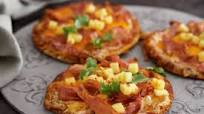 Ham and pineapple pizza Ham and pineapple pizza