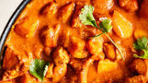 Easy creamy chicken potato curry Easy creamy chicken potato curry
