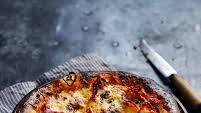 American hot deep-pan pizza American hot deep-pan pizza