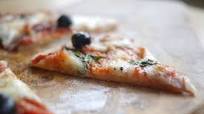 Gluten-free pizza Gluten-free pizza