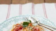 Classic tomato spaghetti Classic tomato spaghetti