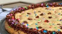 Homemade Cookie Cake (Similar to Great American Cookie Cakes!) Homemade Cookie Cake (Similar to Great American Cookie Cakes!)