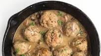 Skillet Turkey Meatballs in Mushroom Gravy Skillet Turkey Meatballs in Mushroom Gravy