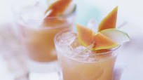 Papaya and Apple Juice Papaya and Apple Juice