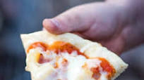 Quick and Easy Campfire Hawaiian Pizza Quick and Easy Campfire Hawaiian Pizza