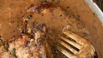 Pork Chops with Peppercorn Sauce Pork Chops with Peppercorn Sauce