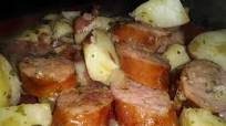 Hot German Potatoes and Knockwurst Hot German Potatoes and Knockwurst