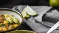 Healthy Pozole Verde {Instant Pot | Slow Cooker} Healthy Pozole Verde {Instant Pot | Slow Cooker}