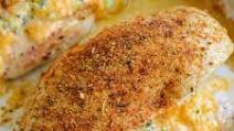 Broccoli Cheddar Stuffed Chicken (low carb + keto) Broccoli Cheddar Stuffed Chicken (low carb + keto)