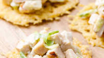 Grilled Chicken Caesar Salad Bites (Yum!) Grilled Chicken Caesar Salad Bites (Yum!)
