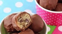 Chocolate Chip Cookie Dough Bites & The Chocolate Show Chocolate Chip Cookie Dough Bites & The Chocolate Show