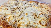 Thunfisch Pizza vom Blech Thunfisch Pizza vom Blech