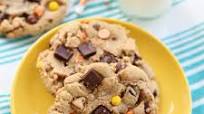 Giant Loaded Chocolate Peanut Butter Cookies Giant Loaded Chocolate Peanut Butter Cookies