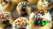 Pinata Cupcakes Pinata Cupcakes