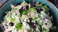 Greek Lemon Orzo Salad {with Olives, Cucumbers, and Feta} Greek Lemon Orzo Salad {with Olives, Cucumbers, and Feta}