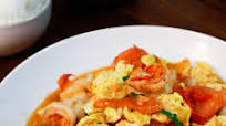 Eggs with Tomatoes & Shrimp Eggs with Tomatoes & Shrimp