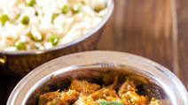 Pakistani Beef Curry (Bhunna Gosht) Pakistani Beef Curry (Bhunna Gosht)