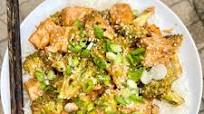 Slow Cooker Peanut Tofu & Broccoli Slow Cooker Peanut Tofu & Broccoli