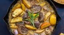 Pork Tenderloin with Apples In Creamy Sauce Pork Tenderloin with Apples In Creamy Sauce