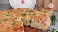 FOCACCIA AL ROSMARINO FOCACCIA AL ROSMARINO
