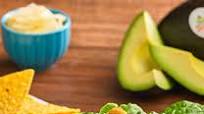 CHICKEN CAESAR SALAD GUAC CHICKEN CAESAR SALAD GUAC