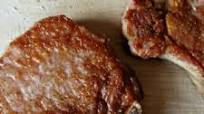 Juicy Skillet Fried Thick-Cut Pork Chops Juicy Skillet Fried Thick-Cut Pork Chops