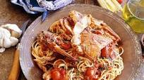 Spaghetti and crab Spaghetti and crab