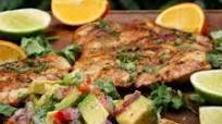 Grilled chicken a la plancha with avocado salsa {Pollo a la plancha} Grilled chicken a la plancha with avocado salsa {Pollo a la plancha}