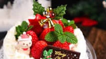 Fluffy Japanese Christmas Cake (Strawberry Shortcake) Fluffy Japanese Christmas Cake (Strawberry Shortcake)