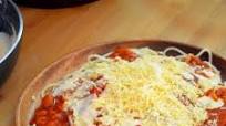 Filipino Spaghetti with White Sauce Filipino Spaghetti with White Sauce