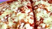 Basic margherita pizza Basic margherita pizza
