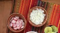 Slow-cooker pozole rojo Slow-cooker pozole rojo
