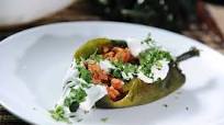Chiles rellenos de atún en chipotle Chiles rellenos de atún en chipotle