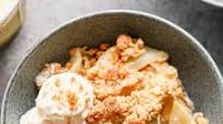The BEST Apple Crisp The BEST Apple Crisp