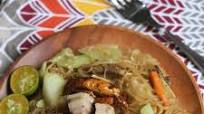 Miki Bihon Con Bai's Boneless Lechon Cebu Miki Bihon Con Bai's Boneless Lechon Cebu