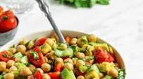 10-Minute Chickpea Salad 10-Minute Chickpea Salad